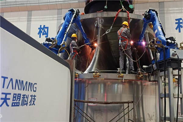 A aplica&ccedil;&atilde;o e desenvolvimento de tecnologia de revestimento a laser no local para turbinas hidr&aacute;ulicas